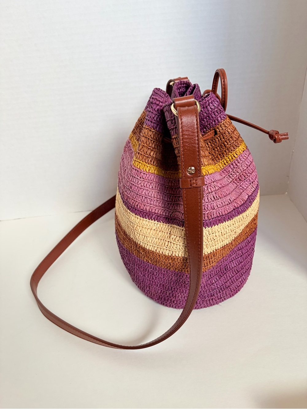 Sezane Farrow Bucket Bag Woven Shoulder Purse Raffia Leather Purple Violet Rare - Picture 9 of 14